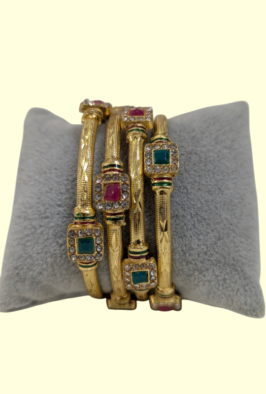 Royal Stone Bangle Set